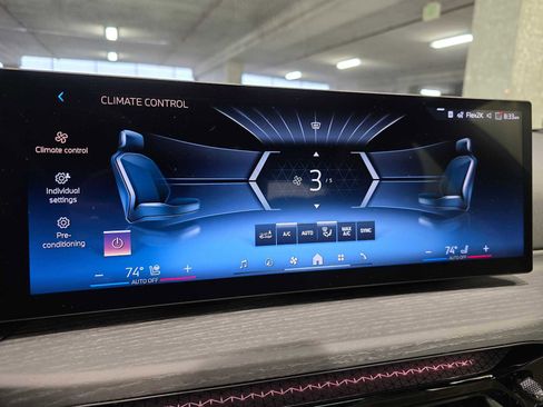 New 2026 BMW 330i xDrive Sedan w/ Premium Package image 15