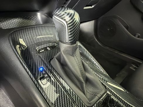 Used 2021 Toyota Corolla SE w/ SE Preferred Package image 30