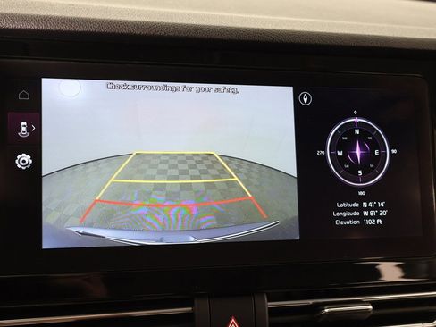 Used 2022 Kia Niro Touring Special Edition image 52