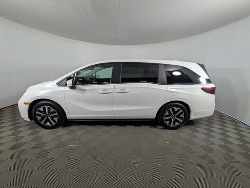 Used 2025 Honda Odyssey EX-L image 18