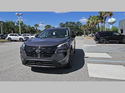 New 2026 Nissan Rogue SV FWD image 18