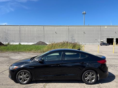 Used 2018 Hyundai Elantra Value Edition FWD image 6