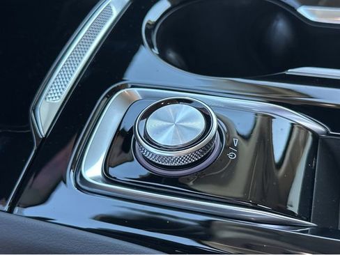 New 2026 Buick Envision Sport Touring image 21