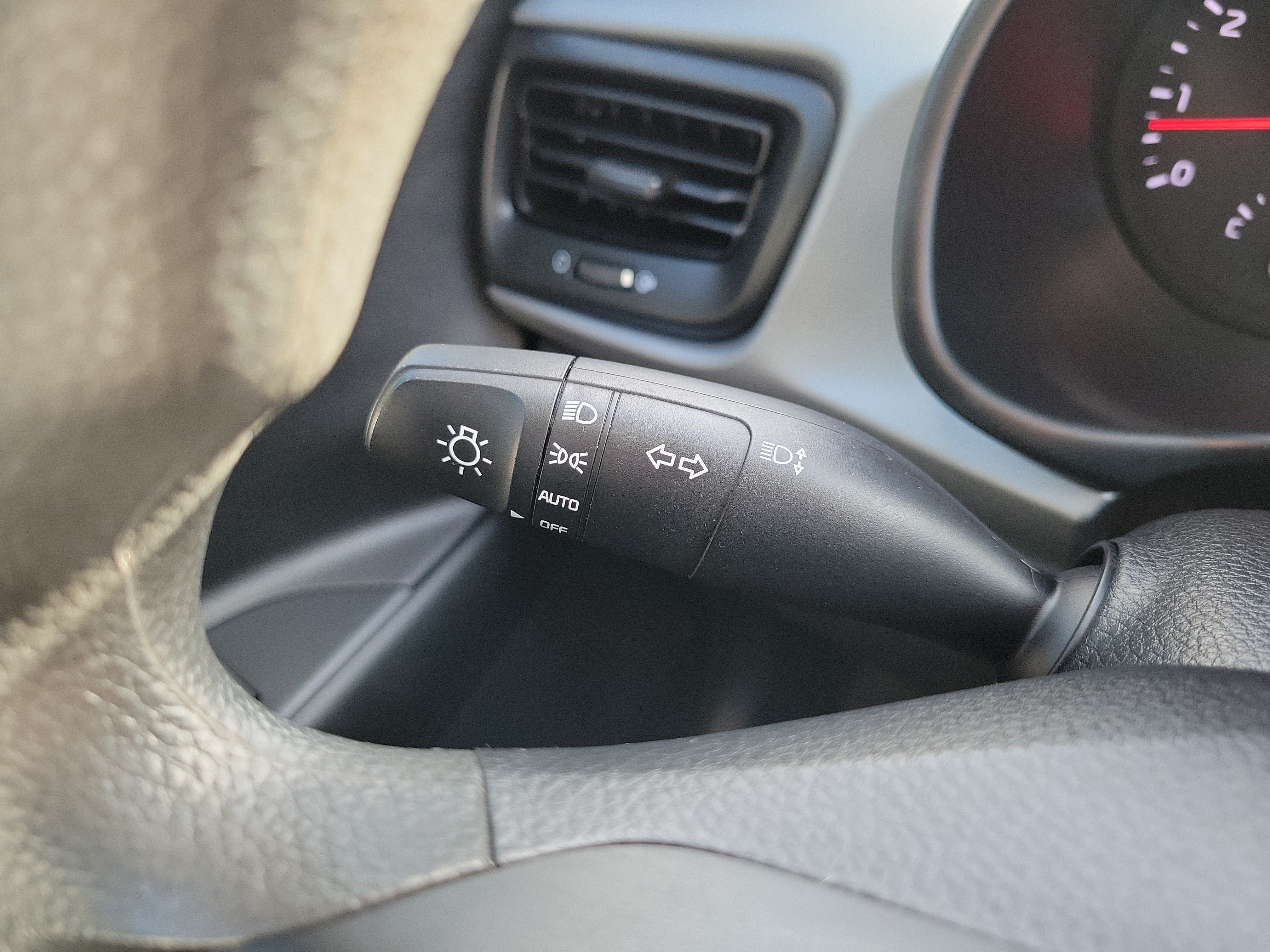 Certified 2021 Kia Rio S FWD image 26