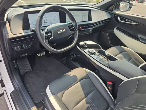 Used 2024 Kia EV6 GT-Line AWD/4WD image 2