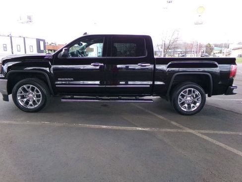 Used 2018 GMC Sierra 1500 SLT image 1