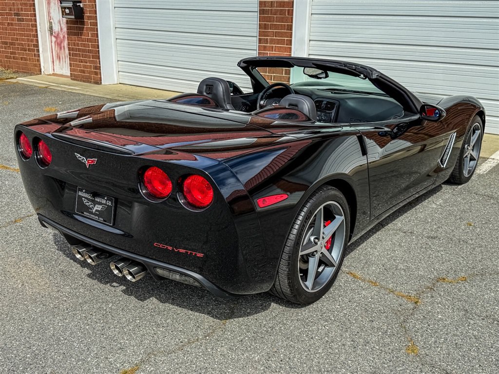 Used 2011 Chevrolet Corvette Convertible w/ Preferred Equipment Group RWD image 39