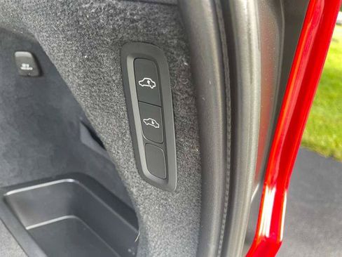 Used 2018 Volvo XC90 T6 Inscription w/ Convenience Package AWD/4WD image 42
