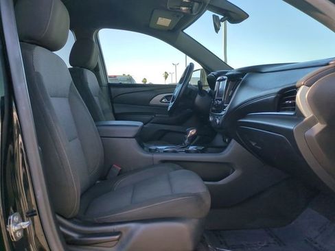 Used 2023 Chevrolet Traverse LT FWD image 36