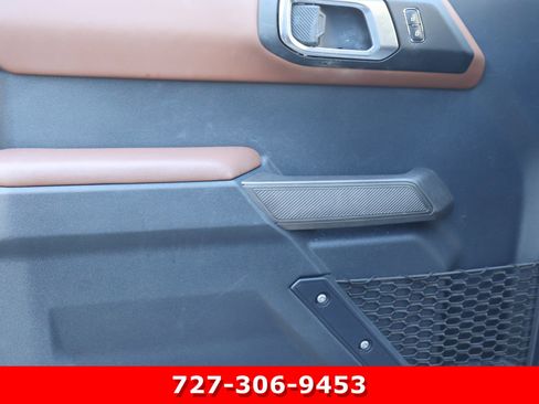 Used 2022 Ford Bronco Outer Banks image 11