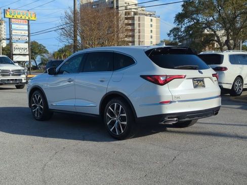 Certified 2023 Acura MDX FWD w/ Technology Package image 6