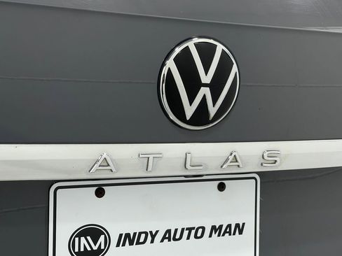 Used 2021 Volkswagen Atlas Cross Sport SE w/ Panoramic Sunroof Package image 38