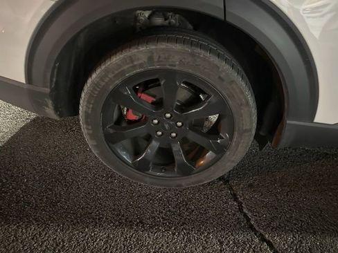 Used 2020 Ford Explorer ST w/ ST High-Performance Pack image 13