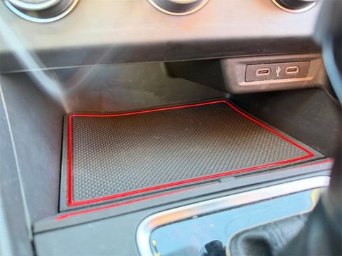 Used 2021 Volkswagen Jetta S image 33