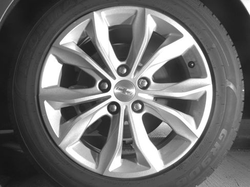 Used 2024 Chevrolet Malibu LT image 14