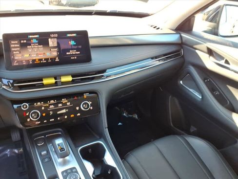 Certified 2025 INFINITI QX60 Luxe image 15