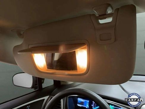 Used 2019 Ford Fusion SE image 50