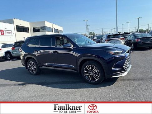Certified 2026 Toyota Grand Highlander AWD Hybrid image 3