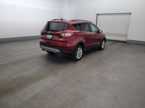 Used 2018 Ford Escape SE w/ SE Sync 3 Package FWD image 9