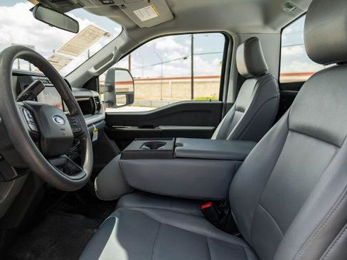 Certified 2023 Ford F250 XL w/ FX4 Off-Road Package AWD/4WD image 14