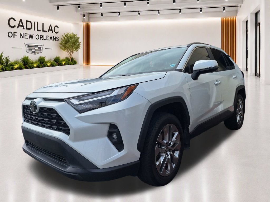 Used 2024 Toyota RAV4 XLE Premium FWD image 3