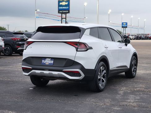 Used 2025 Kia Sportage EX FWD image 7