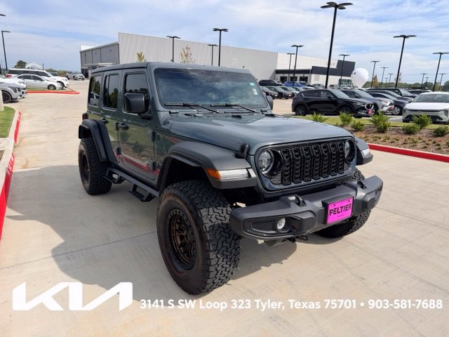 Used 2025 Jeep Wrangler Unlimited Sport AWD/4WD image 1