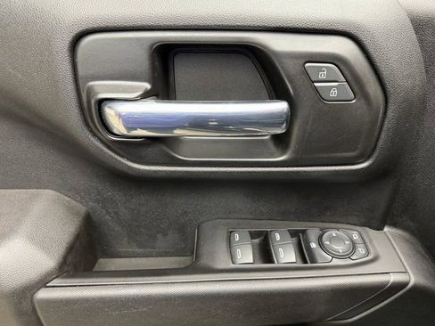 Used 2022 Chevrolet Silverado 1500 Custom Trail Boss image 9