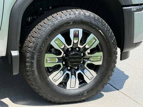 New 2026 GMC Sierra 2500 Denali w/ Denali Reserve Package AWD/4WD image 16
