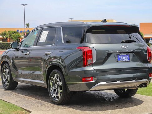 Used 2022 Hyundai Palisade Calligraphy w/ Cargo Package AWD/4WD image 8