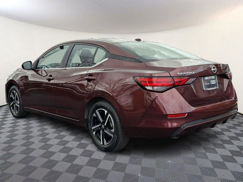 Used 2024 Nissan Sentra SV image 4