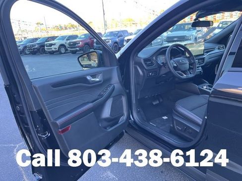 New 2026 Ford Escape ST-Line Select w/ Tech Pack #1 AWD/4WD image 4