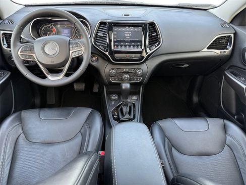 Certified 2022 Jeep Cherokee Limited image 11