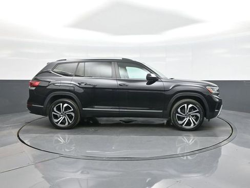 Used 2023 Volkswagen Atlas SEL AWD/4WD image 8