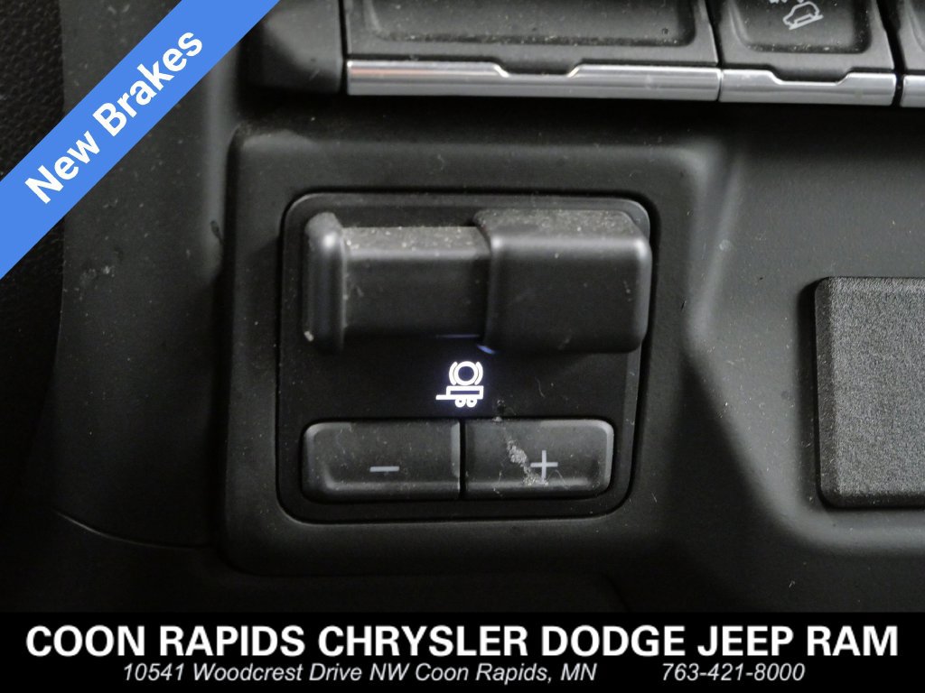 Used 2020 Chevrolet Silverado 1500 Custom Trail Boss w/ Custom Convenience Package AWD/4WD image 25