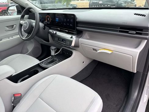 New 2026 Hyundai Kona SEL Sport AWD/4WD image 18