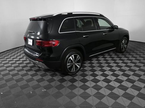Used 2025 Mercedes-Benz GLB 250 image 26