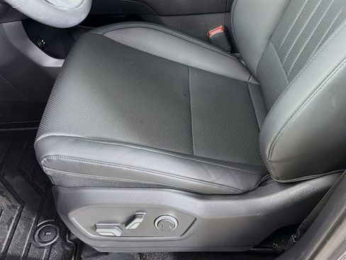 Used 2025 Hyundai Santa Fe XRT AWD/4WD image 23