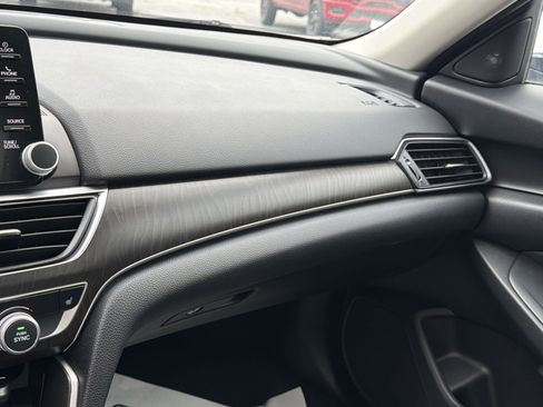 Used 2020 Honda Accord EX-L image 21