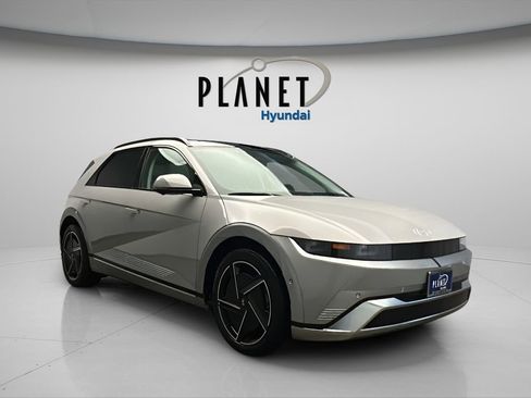 New 2026 Hyundai Ioniq 5 Limited image 1