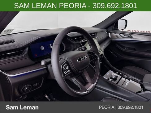 New 2025 Jeep Grand Cherokee Overland w/ Luxury Tech Group IV image 9