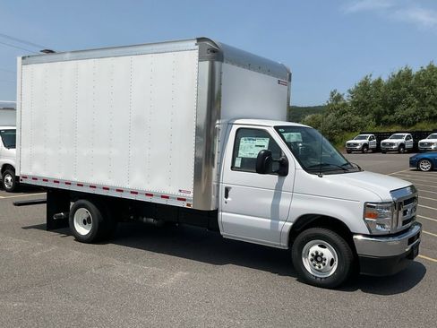 New 2025 Ford E-350 and Econoline 350 Super Duty w/ Driver's Safety Package RWD image 1