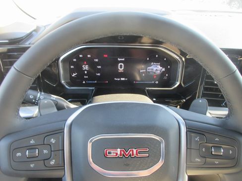 New 2026 GMC Sierra 1500 Elevation image 18