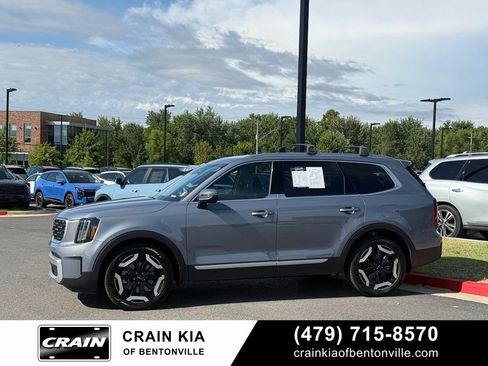 Certified 2024 Kia Telluride S AWD/4WD image 4