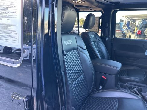 Certified 2021 Jeep Wrangler Unlimited Sahara image 23