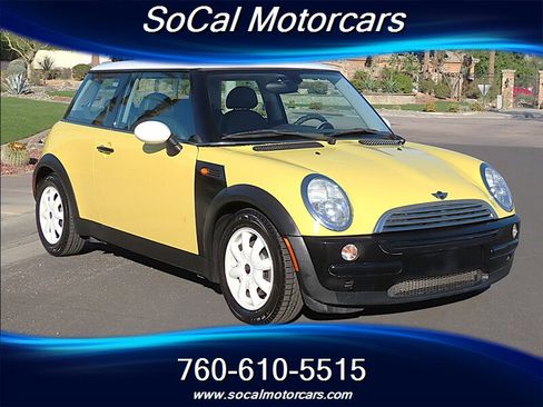 Used 2004 MINI Cooper Hardtop image 3