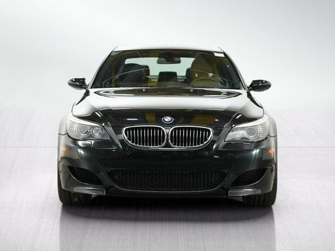 Used 2008 BMW M5 RWD image 8