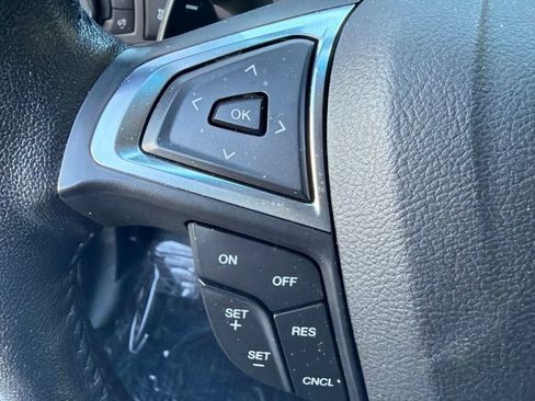 Used 2019 Ford Edge SEL w/ Equipment Group 201A AWD/4WD image 14