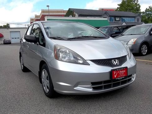 Used 2011 Honda Fit image 5