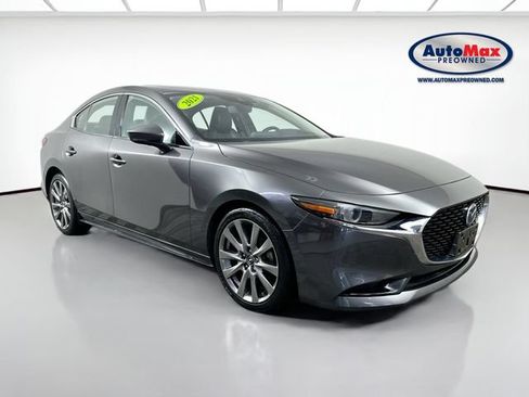 Used 2021 MAZDA MAZDA3 s FWD image 1